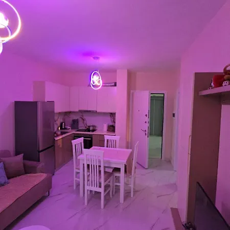 Seabreeze * Golem (Tirana)